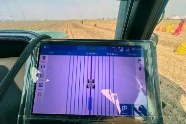 La India que aprende: cómo la inteligencia artificial transforma desde el arado hasta el aula