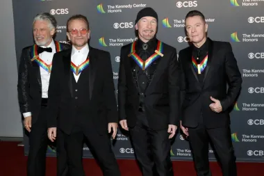U2 regresa con 'Days of Ash': música, protesta y una dedicatoria a Renee Good