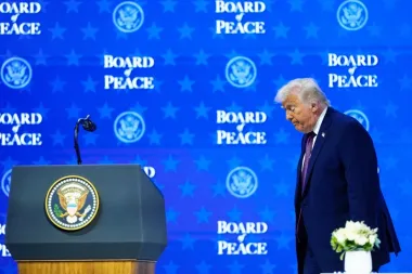 La ambición diplomática de Trump y la política doméstica que la acompaña: del Board of Peace a Georgia y Wes Moore