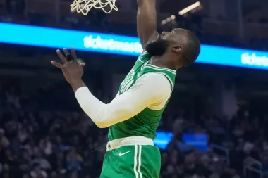 Triple-dobles, rachas históricas y lesiones: un análisis profundo de la jornada NBA
