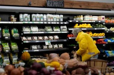Economía estadounidense en tensión: inflación que no cede y crecimiento que no genera empleo