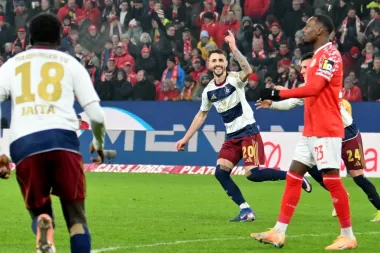 Fútbol europeo en vivo: análisis profundo de Mainz-Hamburgo, Athletic-Elche y Brest-Marsella
