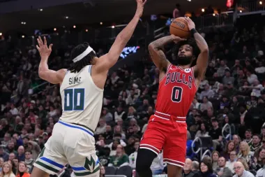Noche de reencuentros y ambiciones: Coby White debuta con los Hornets mientras Durant mira a Los Ángeles 2028