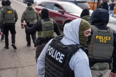 Fronteras, detenciones y cifras: cómo ha cambiado la política migratoria desde el regreso de Trump
