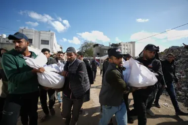 El frágil alto el fuego en Gaza: baja continua, heridas abiertas y la paz que aún no llega