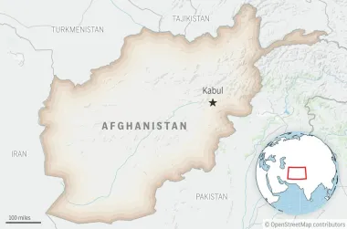 Frontera en llamas: ¿por qué Pakistán dice estar en 'guerra abierta' con Afganistán?