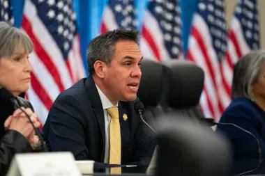La nueva temporada de las primarias y el rompecabezas democrático: ¿pueden los demócratas convertir la oposición a Trump en una oferta ganadora?