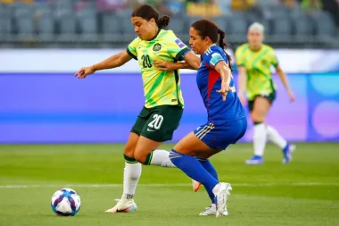 Sam Kerr y el pulso del fútbol: análisis de una jornada que unió la élite femenina y la MLS