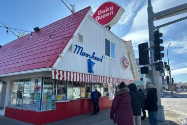 Cuando la primera cucharada anuncia la primavera: la tradición de la Dairy Queen de Moorhead