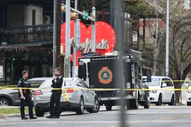 Tiroteo en Sixth Street: cómo un ataque sacudió el corazón nocturno de Austin y puso sobre la mesa el miedo a la radicalización