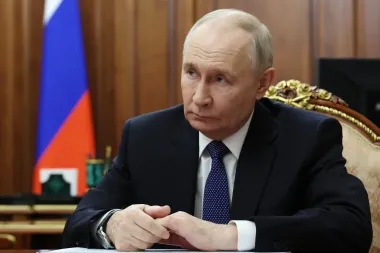 Cómo la crisis en el Golfo potencia los ingresos energéticos de Rusia y recalibra la geopolítica del petróleo