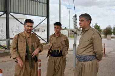 Cruzando líneas: los kurdos iraníes en Irak y el riesgo de una nueva fase en la guerra regional