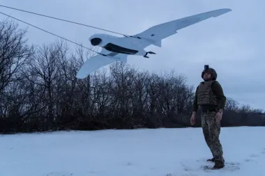 Drones, diplomacia y frentes: cómo la guerra en Oriente Medio reconfigura la contienda entre Rusia y Ucrania
