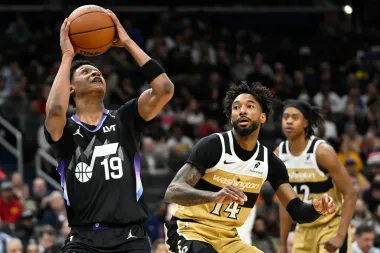 Noche de reencuentros y sorpresas en la NBA: análisis de tres historias que marcaron la jornada