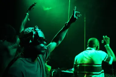 Raves en Lagos: la contracultura de la noche que desafía la 'table culture'