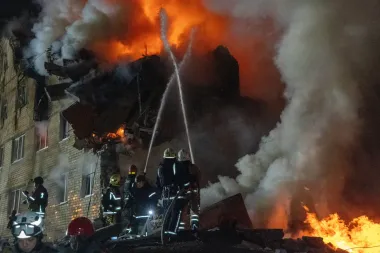Ataque a Kharkiv y la escalada de ataques con drones: el conflicto ucraniano entre fuego y defensa
