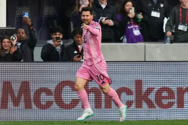 Fútbol en clave global: Messi en EE. UU., el dominio de la selección femenina y la lucha por Europa en Francia