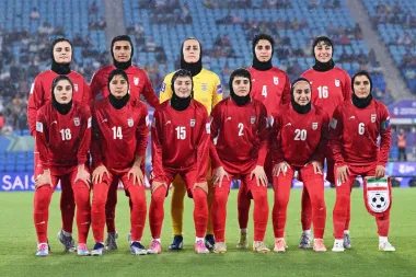 Entre balón y asilo: el dilema del equipo femenino de Irán y la presión internacional