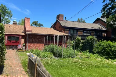 Huerta en la acera: cómo transformar tu frente de casa en un jardín productivo y atractivo