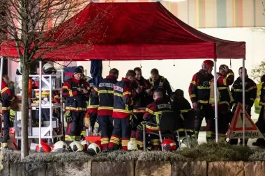 Incendio en autobús postal en Kerzers: preguntas, teorías y el dolor de una comunidad