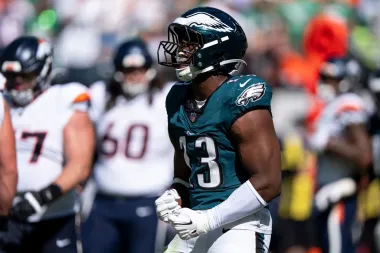 Intercambios y movimientos que reconfiguran la NFL: Waddle a Denver, Hollywood Brown a Filadelfia y refuerzos en Atlanta