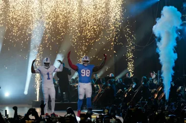 Movimientos y relatos del nuevo periodo NFL: Dalton a Filadelfia, la reconstrucción de Tennessee y el legado de Bob Harlan en Lambeau