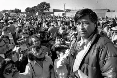 César Chávez: la tensión entre el legado y las acusaciones que sacuden al movimiento campesino