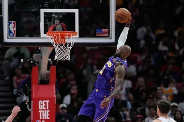 Dominio y drama en la NBA: análisis profundo de la racha de los Lakers, el respiro de los Grizzlies y la dinámica de la Conferencia Oeste