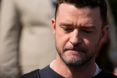 Cuando la fama se topa con la ley: el caso Justin Timberlake y la delgada línea entre privacidad y transparencia