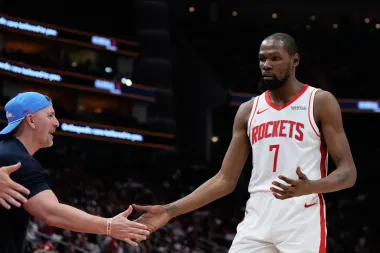 Noche de contrastes en la NBA: jóvenes emergentes, remontadas y un hito histórico de Kevin Durant