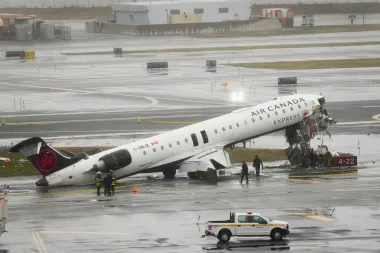 Choque mortal en LaGuardia: qué pasó, quién resultó afectado y por qué importa