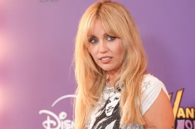 Cuando la traducción se vuelve pleito: Lebo M, Learnmore Jonasi y la disputa por el significado del canto de 'Circle of Life'