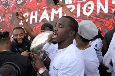 Lavonte David y la transición de los Buccaneers: análisis de una era que termina y el futuro defensivo de Tampa Bay
