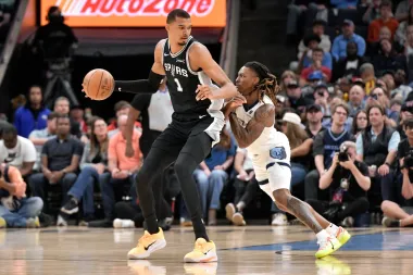 Lesiones, polémicas y estrellas en ascenso: un repaso profundo a la jornada de la NBA