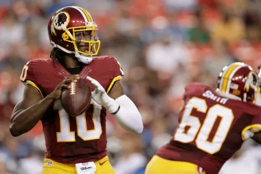 Del emparrillado al pasto sin tacones: Robert Griffin III, movimientos de la offseason y la reconfiguración de plantillas en la NFL