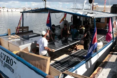 Un barco, 730,000 barriles y la política del bloqueo: la encrucijada humanitaria en Cuba
