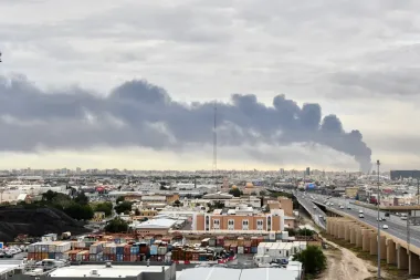 Aliados del Golfo presionan a Trump para profundizar la ofensiva contra Irán: ¿oportunidad estratégica o camino hacia una escalada peligrosa?
