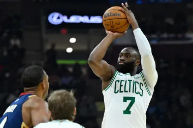 Temblor en la NBA: conducta, lesiones y la batalla por el protagonismo en la recta final