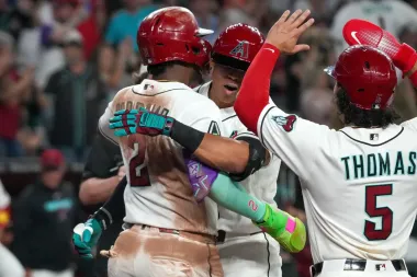 Debuts, lanzamientos y noches explosivas: un análisis del arranque de temporada en la MLB