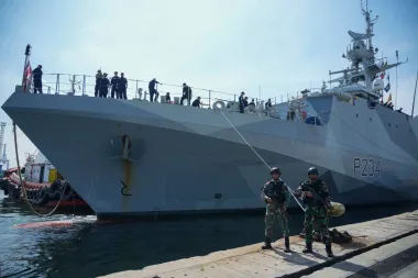 ¿Realmente ‘no tienen armada’? El debate sobre la capacidad naval del Reino Unido tras las críticas de Washington