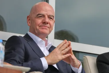 Entre despedidas, diplomacia y preparación: un análisis profundo del momento del fútbol mundial