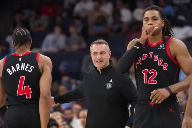 Noche de balances en la NBA: Raptors dominan, Rockets mantienen la racha y Celtics afilan su candidatura