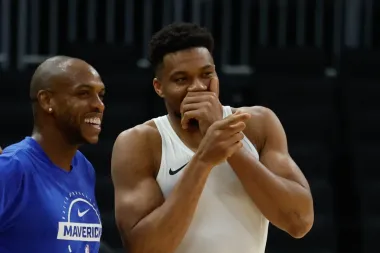 Temporada de giros y decisiones: Pistons número 1, el culebrón Giannis y la carrera por la postemporada