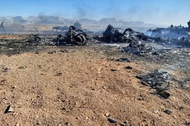 Tras las líneas enemigas: la arriesgada operación para rescatar a un aviador estadounidense en Irán