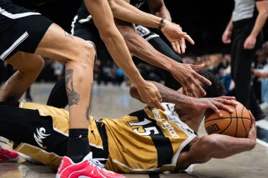 Noche de decisiones en la NBA: Nets dominan a los Wizards y los Suns, Celtics y más marcan el pulso de la recta final