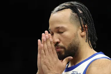 Noche de nervios y señales: Knicks frenan a Atlanta, Wembanyama sufre y Orlando avanza