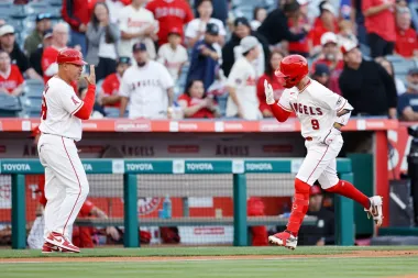 Noche de lanzadores y batazos: análisis profundo de las victorias de Angels, Rangers y Twins