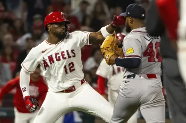Bates al rojo vivo y lanzadores en apuros: un análisis profundo de la jornada en la MLB