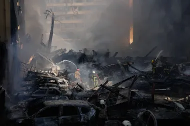 Beirut en 10 minutos: la ciudad que contuvo el aliento frente a una ola de bombardeos