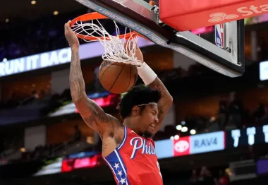 Noche de decisiones y rendimiento: análisis profundo de los momentos que sacuden la recta final de la NBA